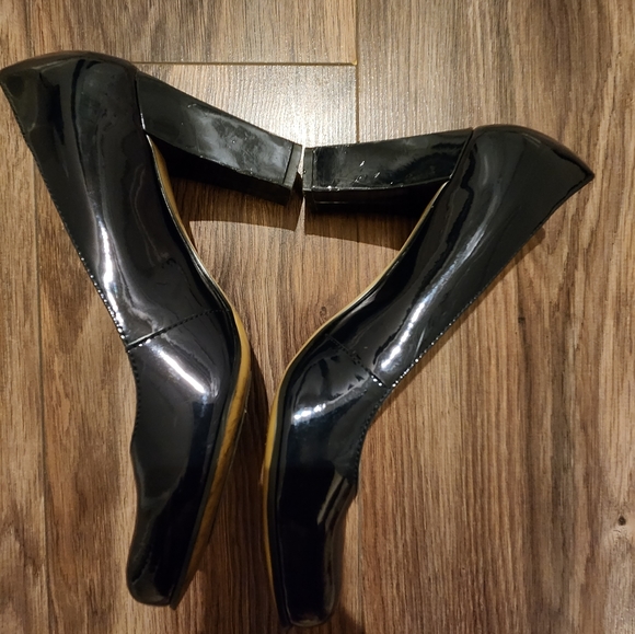 Navy patent leather shoes - Picture 2 of 5